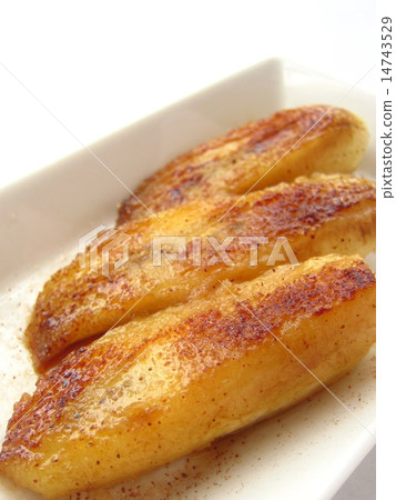 Delicious grilled banana coconut oil Delicious grilled banana coconut oil 14743529