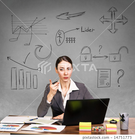 Young businesswoman 14751773