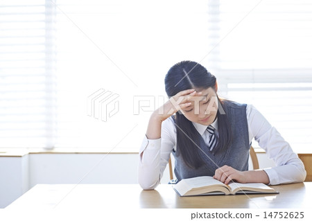 high school girl  14752625