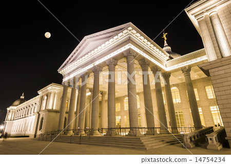 Chemistry Museum 14754234