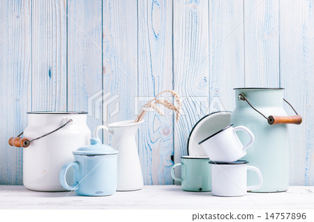 Enamelware still life Enamelware still life 14757896