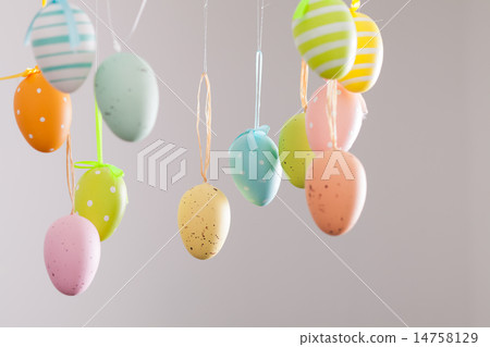 Easter wreath 14758129