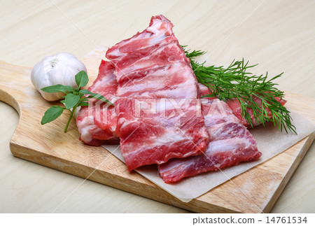 Raw pork ribs 14761534