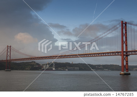 LISBON/PORTUGAL  The Tagus River Bridge at Dawn LISBON/PORTUGAL  The Tagus River Bridge at Dawn 14767285