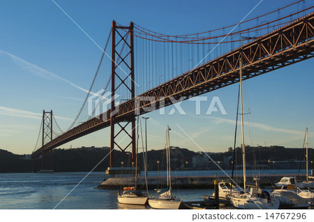 LISBON/PORTUGAL  The Tagus River Bridge at Dawn 14767296