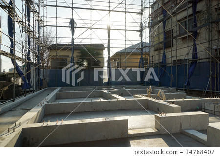 固體房屋基礎的基礎施工 14768402