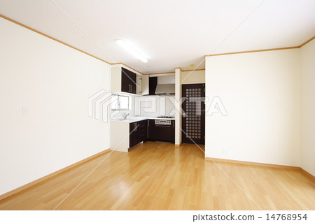 Living space and L kitchen living space widely secured Simple furniture None Construction example 14768954