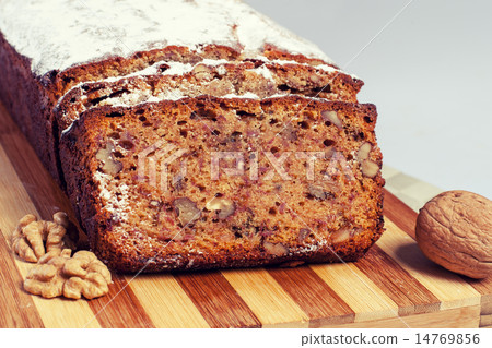 Banana bread with walnuts Banana bread with walnuts 14769856