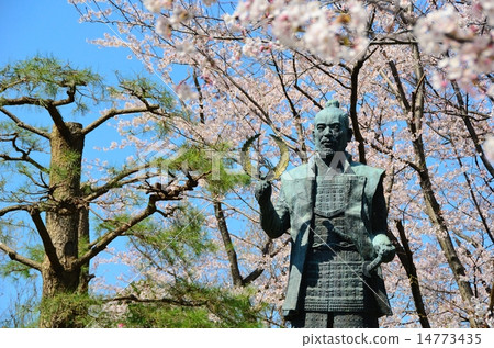Hamamatsu Castle Park Tokugawa Ieyasu statue's spring 14773435