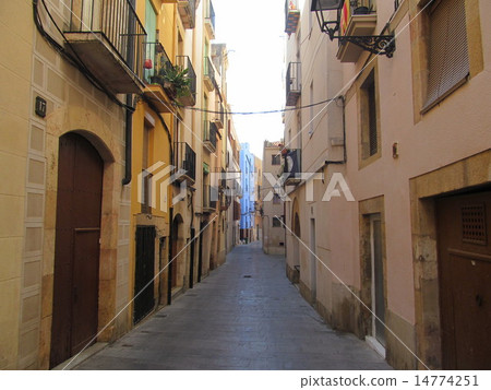 穿過西班牙的街道（老塔拉戈納的小巷） 14774251