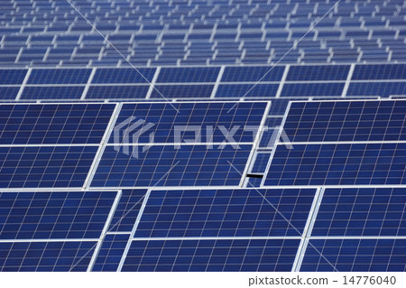 solar panel  14776040