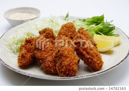 Deep fried oysters  14782163