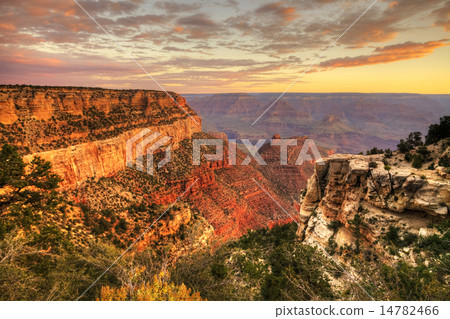 The Grand Canyon at sunset The Grand Canyon at sunset 14782466