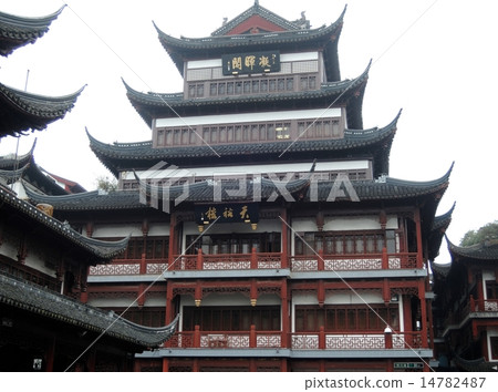 Shanghai, China Gion Shopping Castle Shanghai, China Gion Shopping Castle 14782487