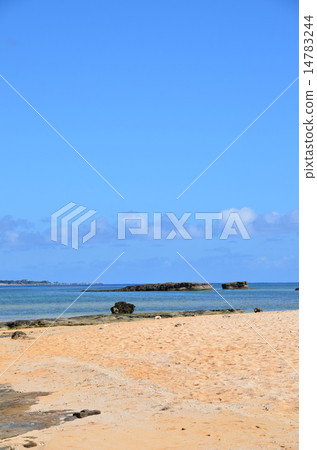 Okinawa prefecture Iriomotejima star sand beach 14783244