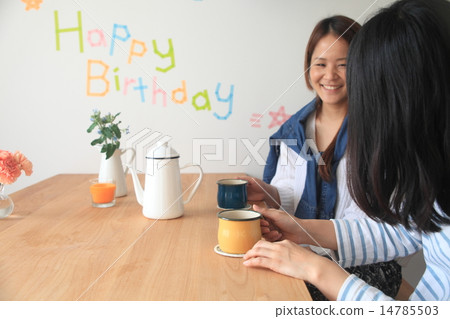 Girls teaing Girls teaing 14785503