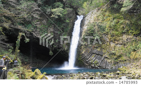 在日本，Rinno瀑布的100瀑布 14785993