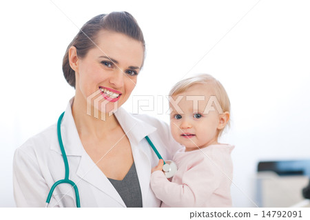 Portrait of pediatric doctor with kid Portrait of pediatric doctor with kid 14792091