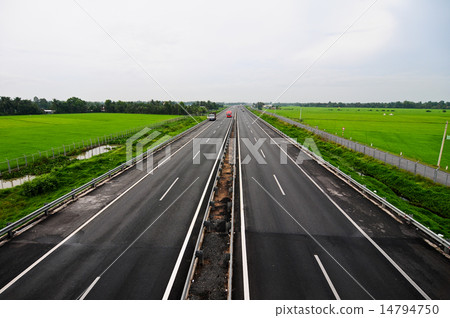 Modern Highway Modern Highway 14794750