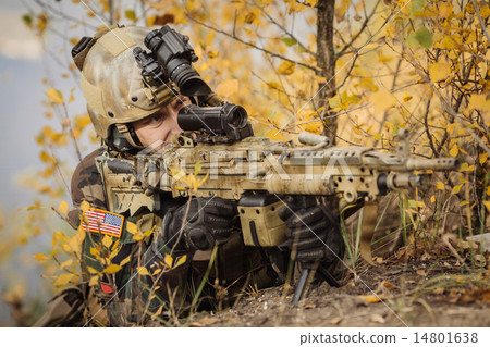 Ranger aim and shoot a Gun Ranger aim and shoot a Gun 14801638