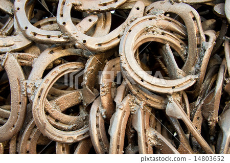 welded horseshoes welded horseshoes 14803652