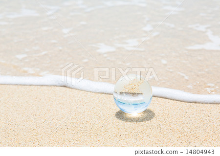 海灘邊緣的地球（沖繩縣~Koryu島） 14804943