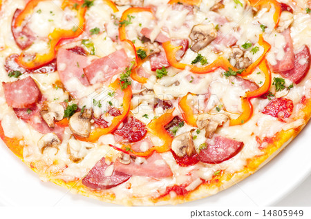 Tasty Italian Pepperoni pizza 14805949