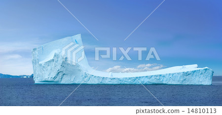 Antarctic ice island 14810113