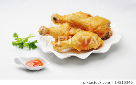Fried chicken legs with chilli sauce Fried chicken legs with chilli sauce 14810346