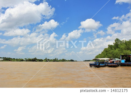 Summer Mekong River Summer Mekong River 14812175