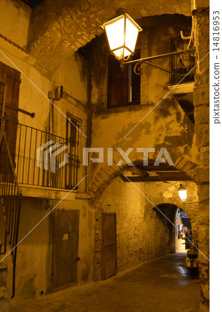 Night street in the Old Town of Vieste 14816953