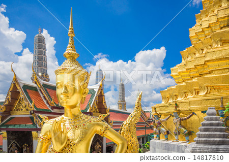 Buddha sculpture Grand palace 14817810