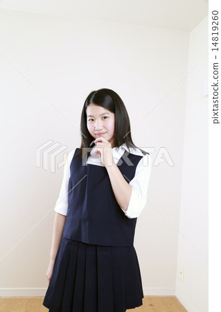 可愛的女孩初中學生 14819260