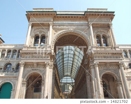 Galleria Vittorio Emanuele II, Milan Galleria Vittorio Emanuele II, Milan 14821702