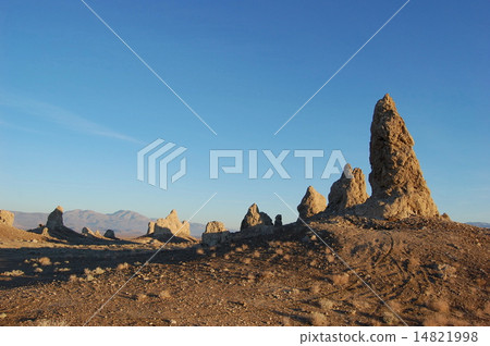 沙漠 形狀獨特的石頭 風景 14821998
