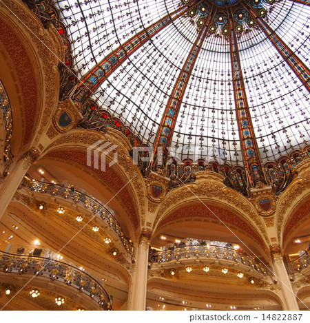 Gallery Lafayette 14822887