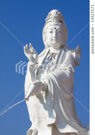 Big of god guanyin statue in China temple. Big of god guanyin statue in China temple. 14823571