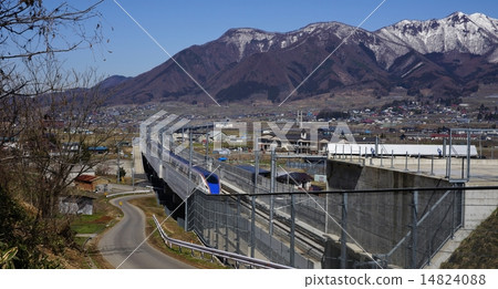 Hokuriku Shinkansen Takashiyama background 14824088
