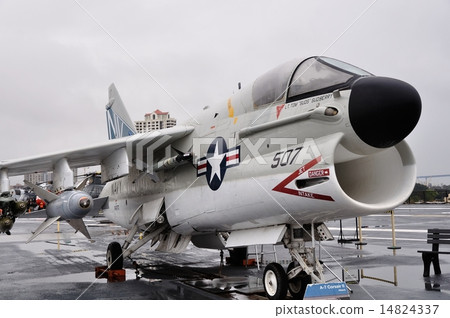 airplane, corsair, aircraft carrier 14824337