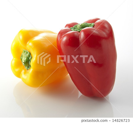 Paprika red and yellow 14826723