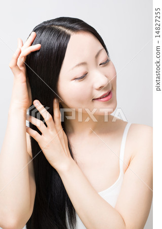 一個黑頭髮的女人 14827255