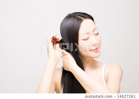 一個黑頭髮的女人 一個黑頭髮的女人 14827261