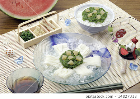 Mekabu Somen 14827318