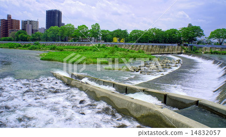 Hirose River in early summer Hirose River in early summer 14832057