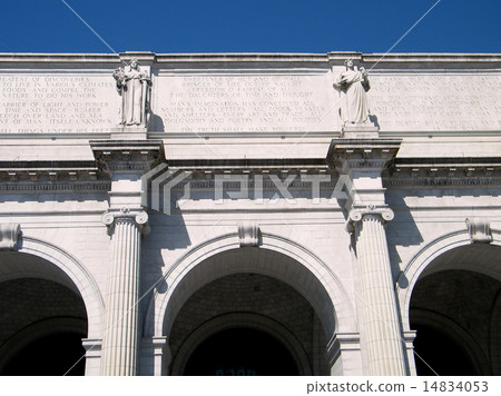 Washington Union Station Pediment 2010 14834053