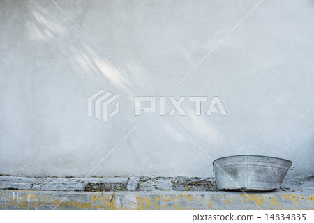 Iron crate Iron crate 14834835