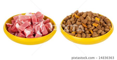 Natural meat dog food or dry food 14836363