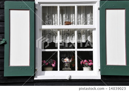 A small town in the Netherlands-30 14839023