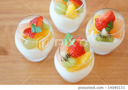 牛奶凍 牛奶凍 14840131