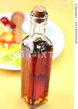 Sesame oil  14844823